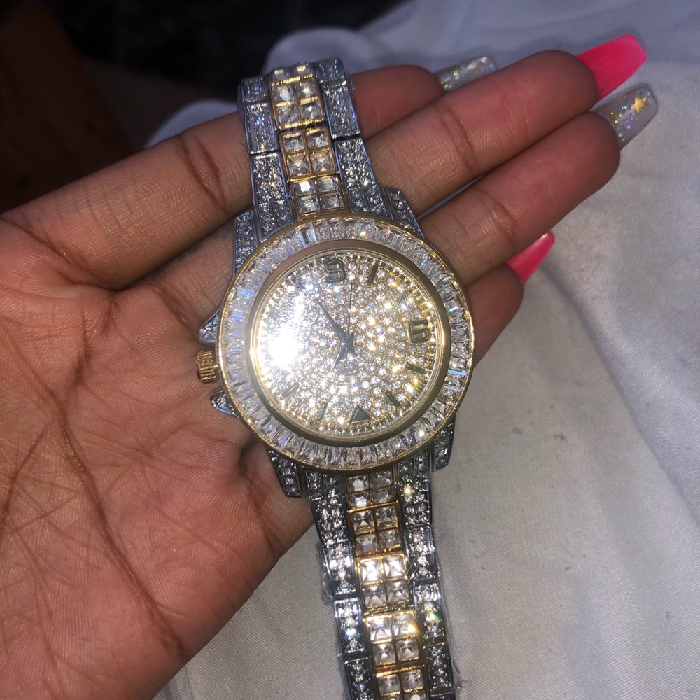 Watch - Picture 2 of 2